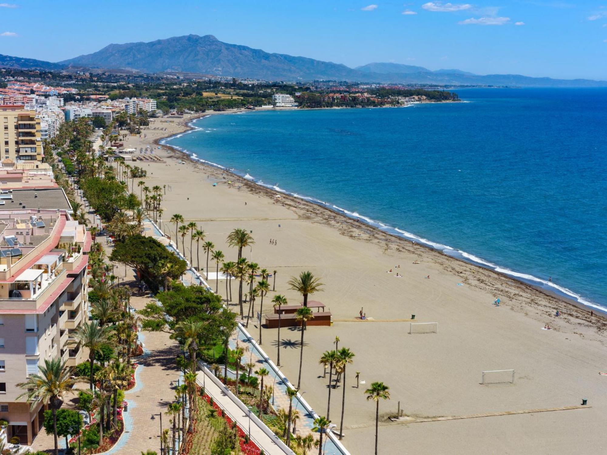 Apartment Avenida Del Pirata By Interhome Estepona Bagian luar foto